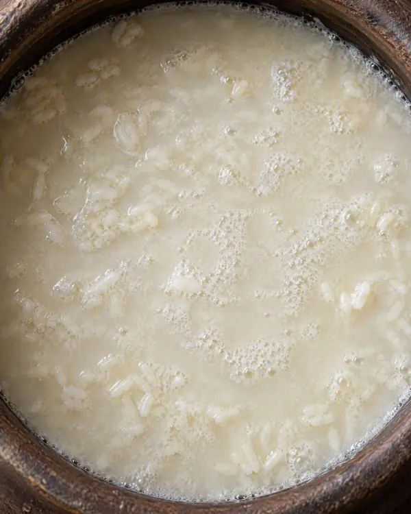 발효 중인 술독